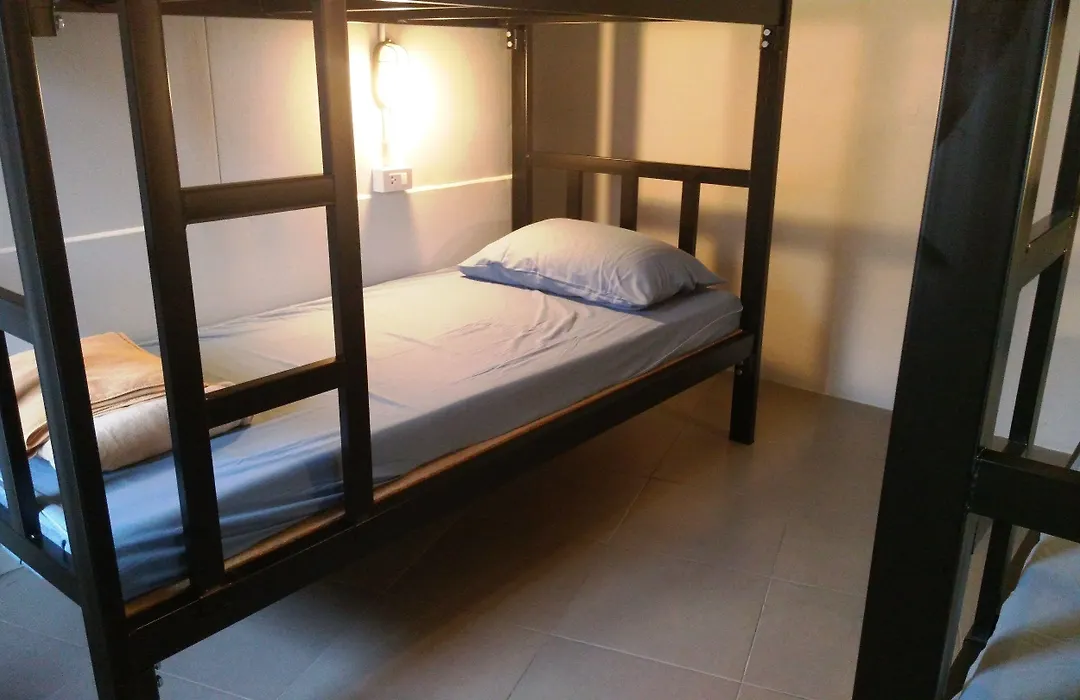 Baan Hostel-1
